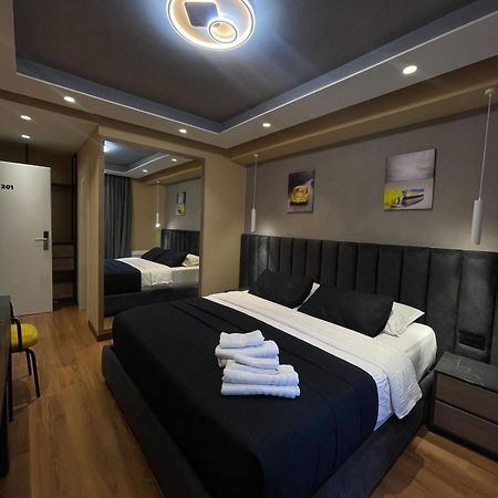 Peaky Hotel Durrës Eksteriør billede