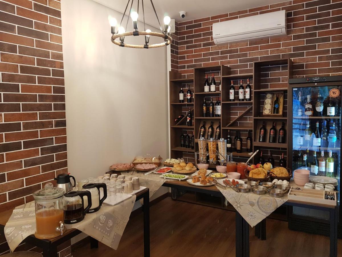 Peaky Hotel Durrës Eksteriør billede