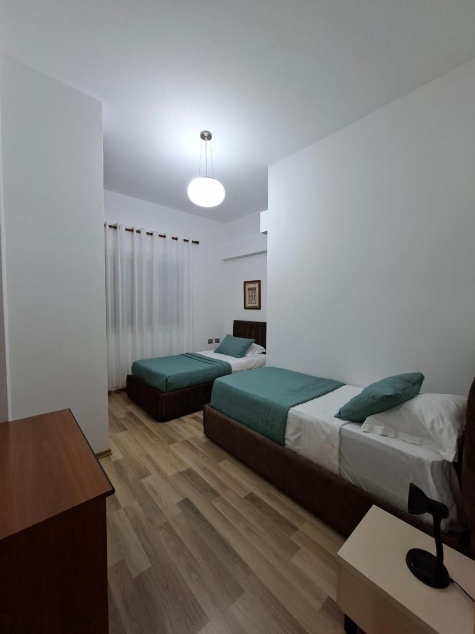 Peaky Hotel Durrës Eksteriør billede